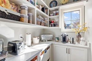 14150ECastlewoodDr-rooms-18